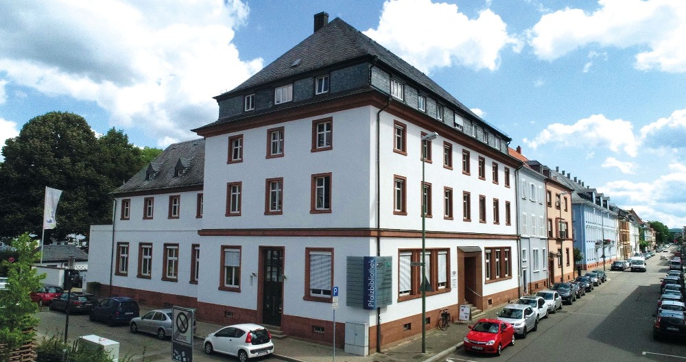 Gebäude der Zentralverwaltung des Bezirksverbands Pfalz in Kaiserslautern